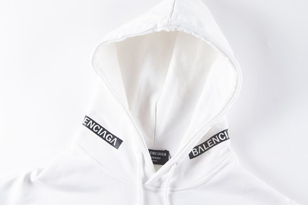 ブランドパーカー側面デザイン